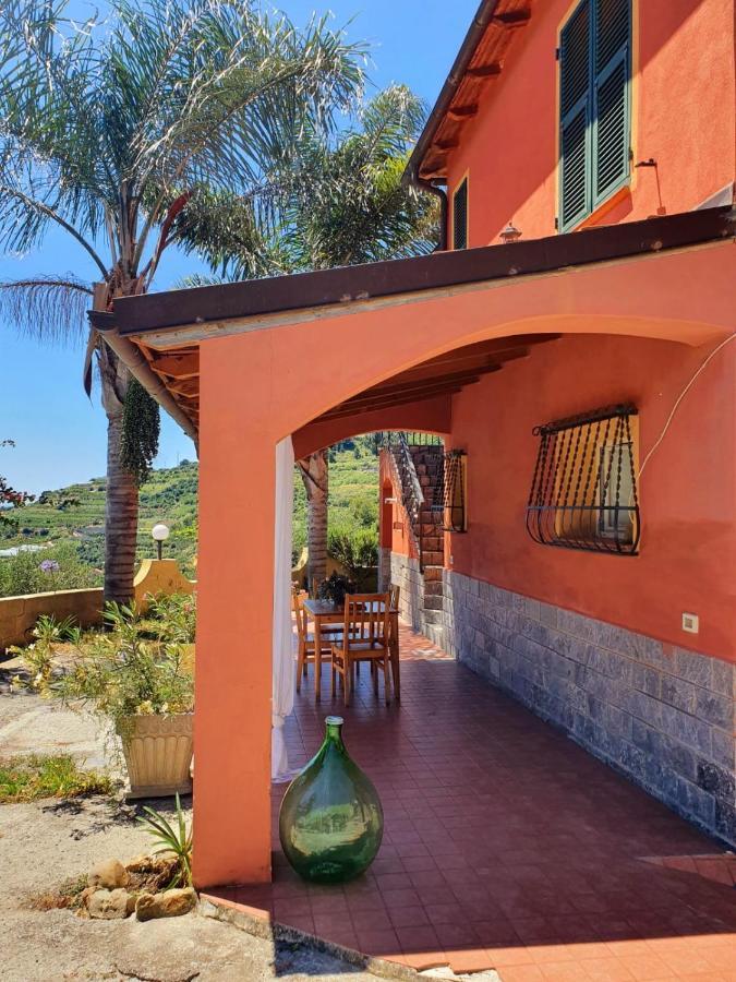 La Casa Del Podere Кастеларо Екстериор снимка